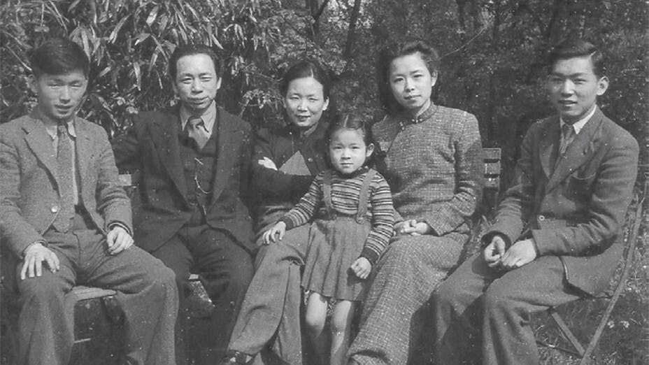 熊式一在南洋大學，攝于1955 年。（熊德荑提供）