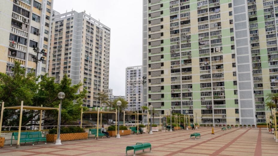 讓簡約公屋甫興建好時住戶即可入住，毋須再等了又等，亦是房屋署的願景。（Shutterstock）