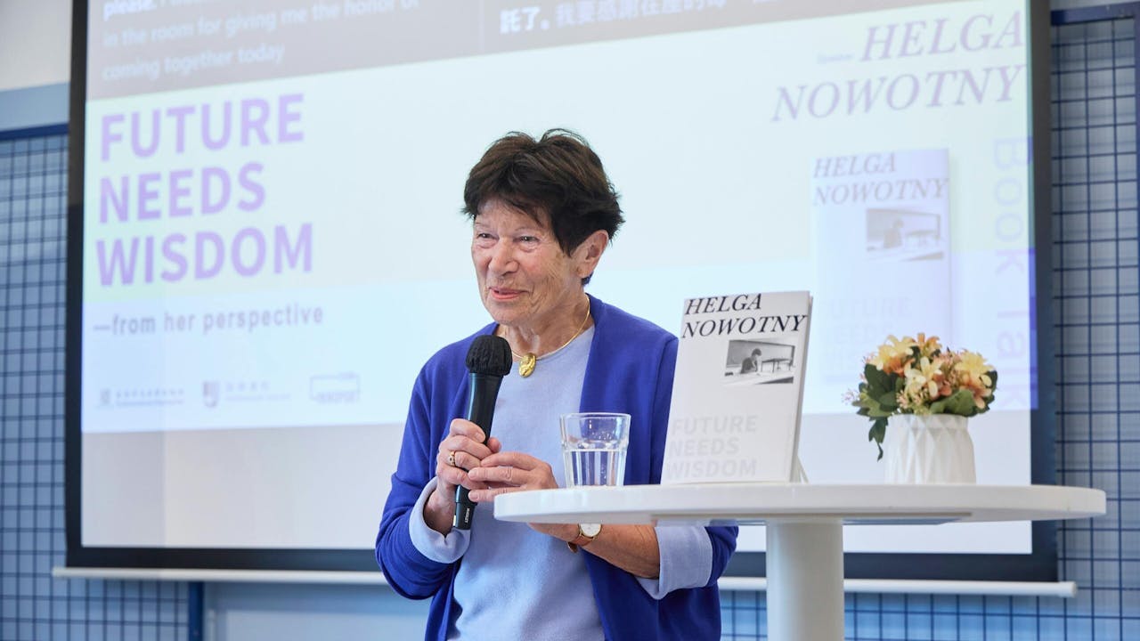 Helga Nowotny是歐洲享負盛名的研究科技與人類社會關係的學者。