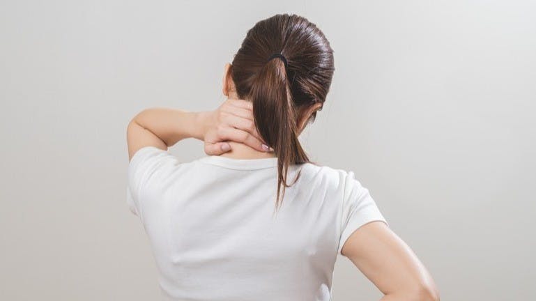 腹針對肌肉急性扭挫傷的療效佳。（Shutterstock）