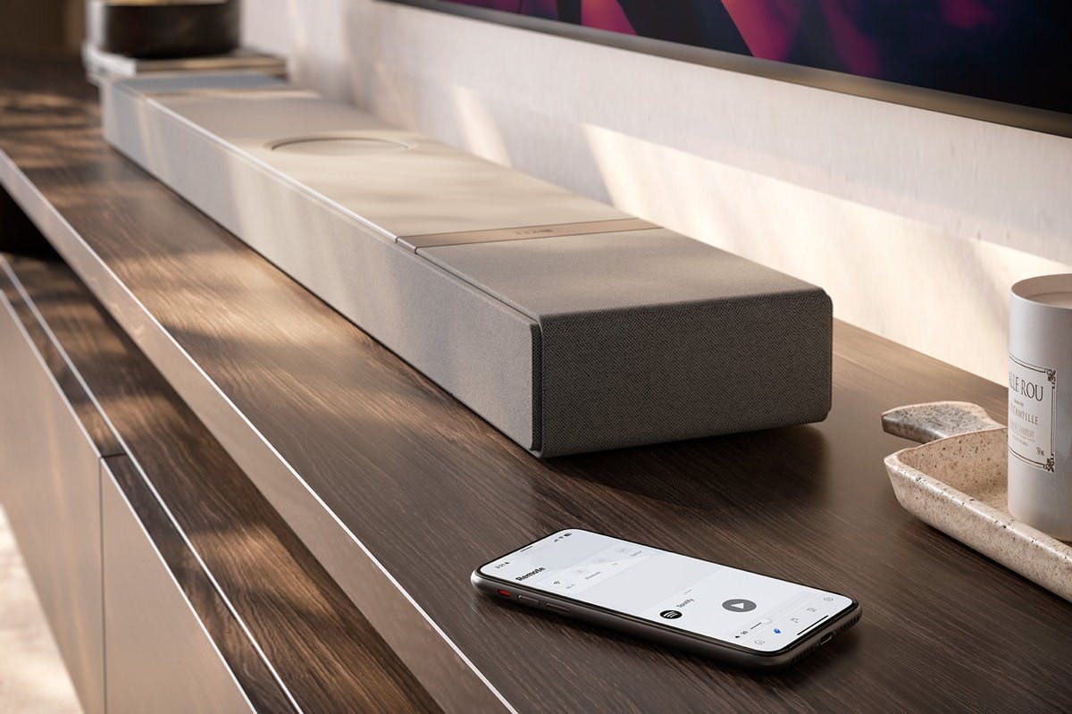 KEF XIO Soundbar