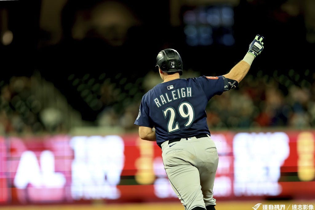 MLB》曾被球隊拒之門外,Cal Raleigh 低調逆襲的巨星之路 - MLB - 棒球 | 運動視界 Sports Vision