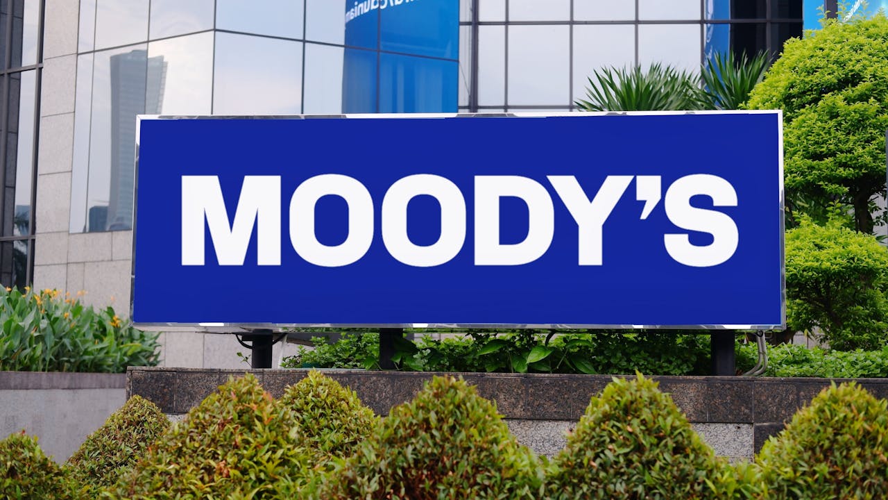 穆迪將美國評分降級，從最高的AAA 降至 AA1。（Shutterstock）