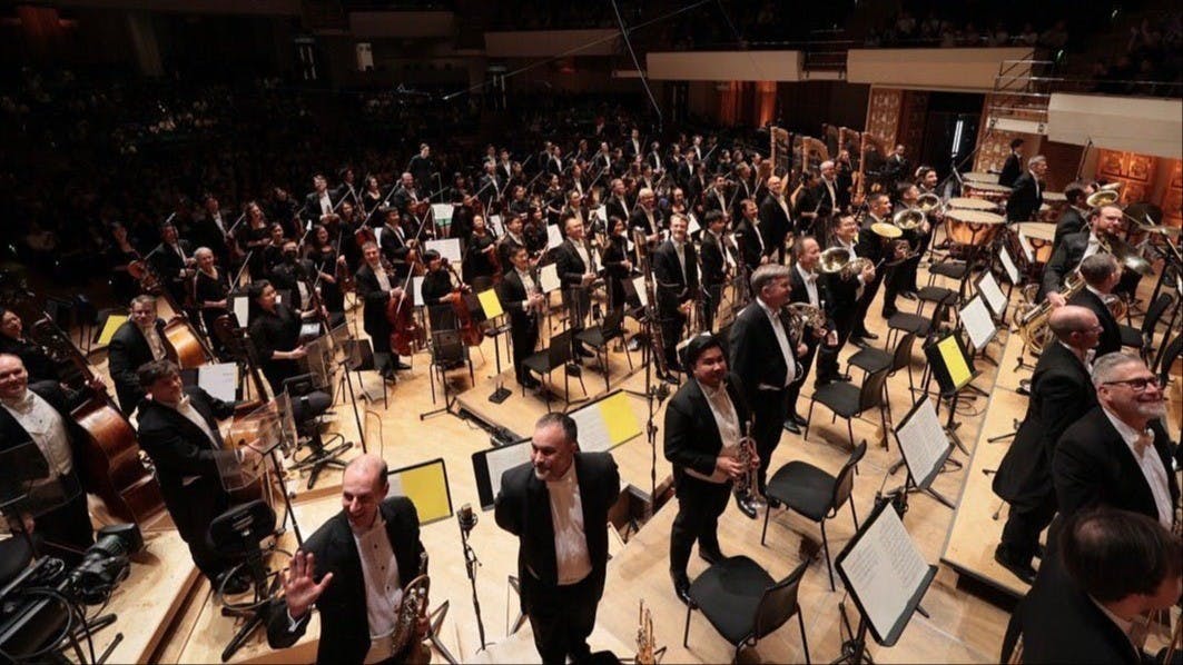 今次這套音樂會的編排，貝托祺依然以龐大樂曲為重點。