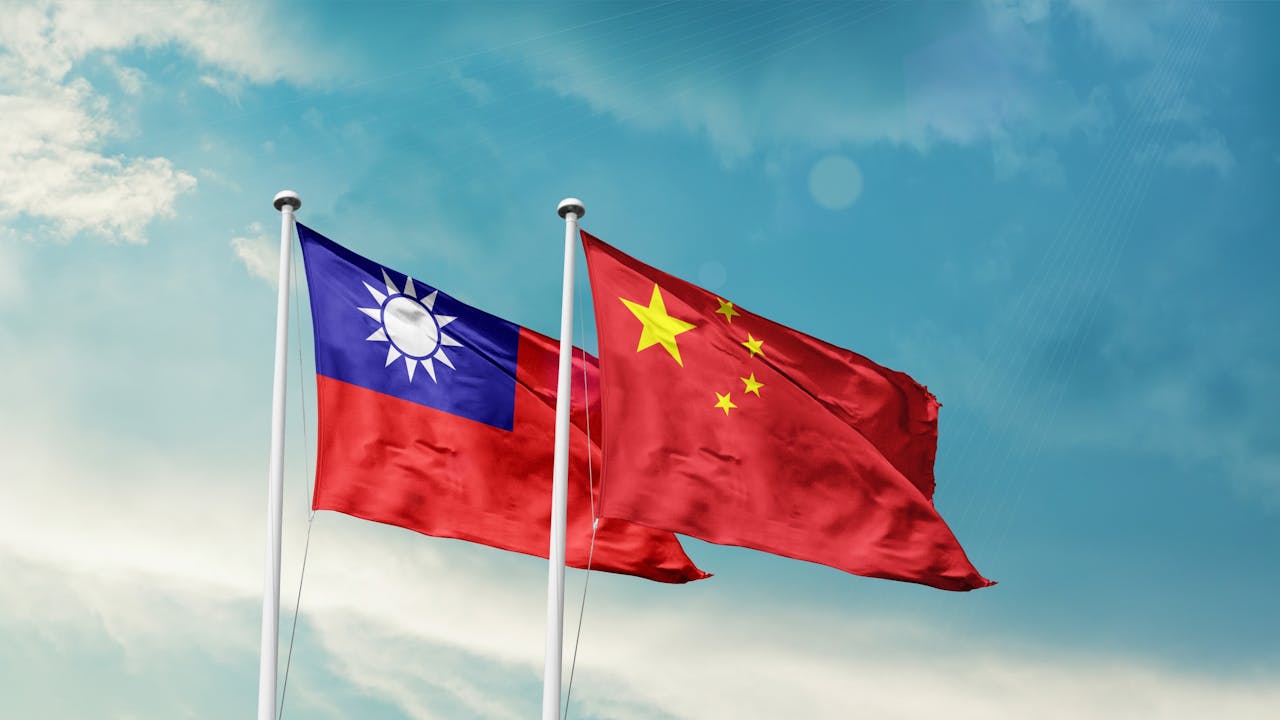 兩岸的和平統一，其深遠意義遠超政治範疇，它本質上是經濟、社會、文化等全方位、全領域的深度交融與共同提升。（Shutterstock）