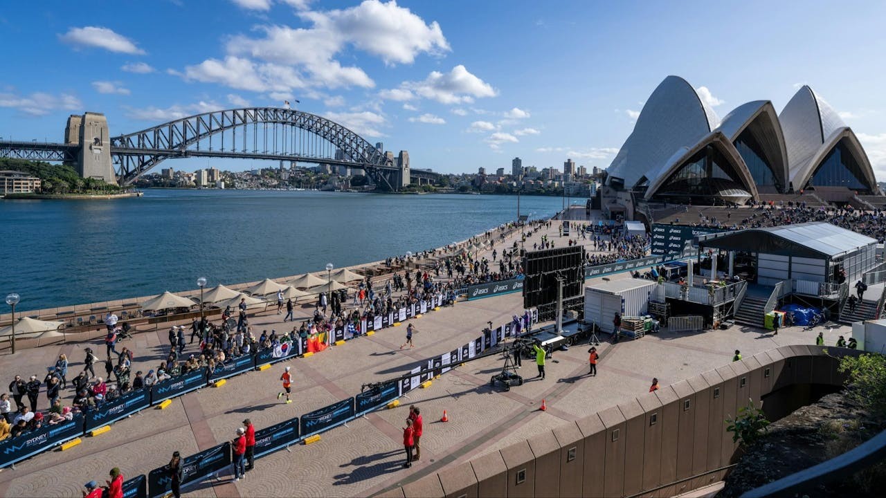 悉尼馬拉松賽事全長42.195公里，路線設計極具匠心。（Shutterstock）