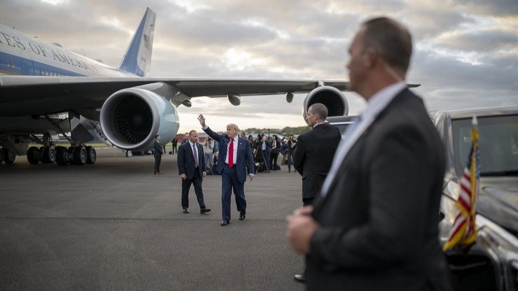 2025年8月，關稅戰引起股市下跌，還要跌多少？就看皇帝怎表現。（白宮Flickr）