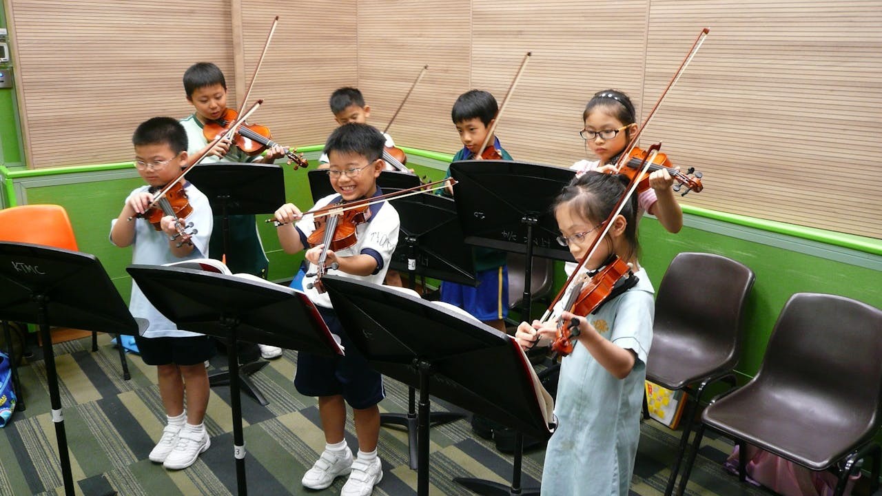 政府應更強調音樂對學生全面發展的重要性，營造積極正面的社會氛圍。（音樂事務處網站）