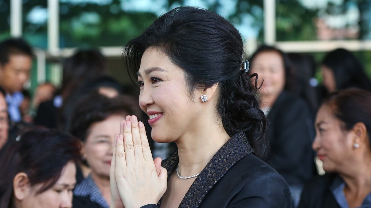 2011年8月，他信之妹英祿大選勝出，擔任泰國第一位女總理。2011年7月開始，泰國南部持續大雨，水浸曼谷。（Shutterstock）