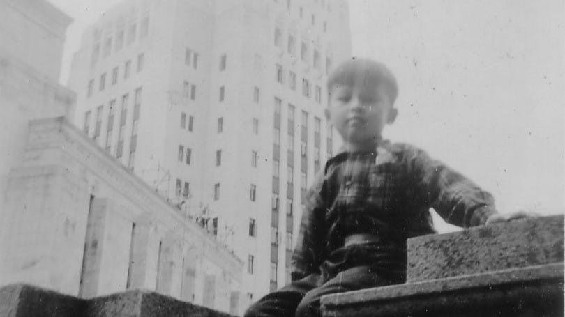 我自問也是基層家庭出身，以為我自小在家裏享有的，一般孩子都同樣享有。去到我的學生家裏看看，才知道自己多麼幸運。（作者提供）