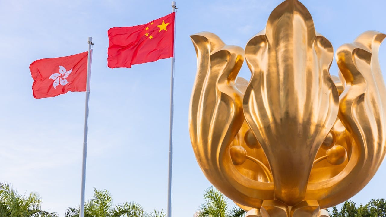 香港有不少西方非政府組織未在香港掛牌，通過私下與本土組織合作的形式滲入香港。（Shutterstock）