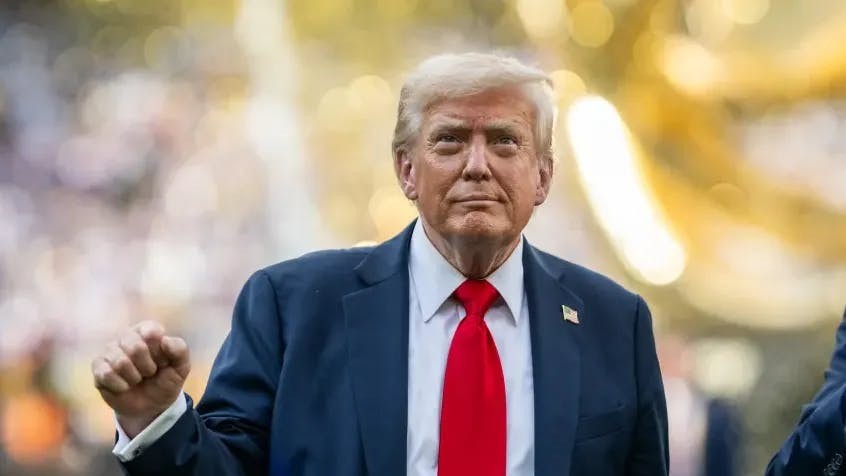 特朗普認為綜合實力不如中美的印度，容易拿捏，所以先拿印度開刀。（白宮圖片）