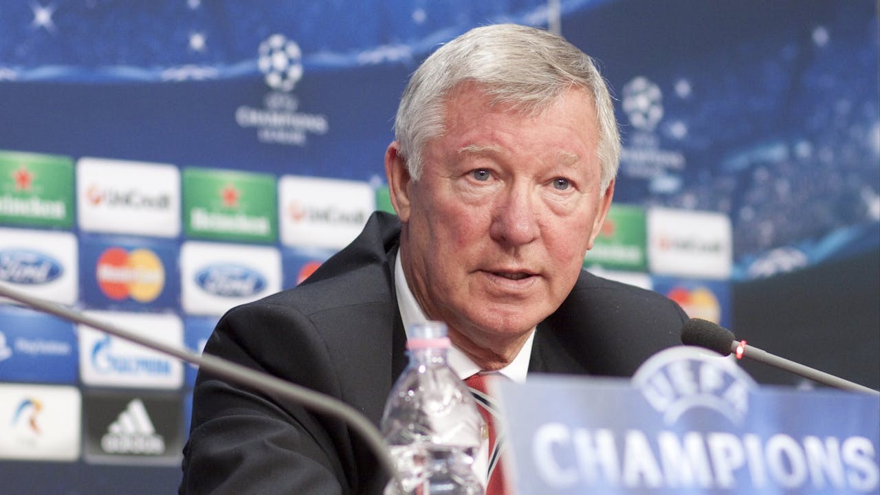 費格遜之特別者，在於他不單創造歷史，更為「歷史」一詞下了定義。（Shutterstock）