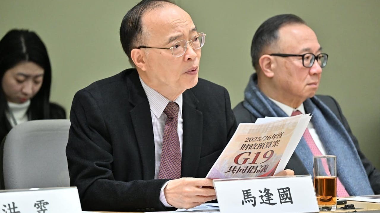 做政治人物不容易，就這方面，我是尊敬馬逢國的。（作者提供）