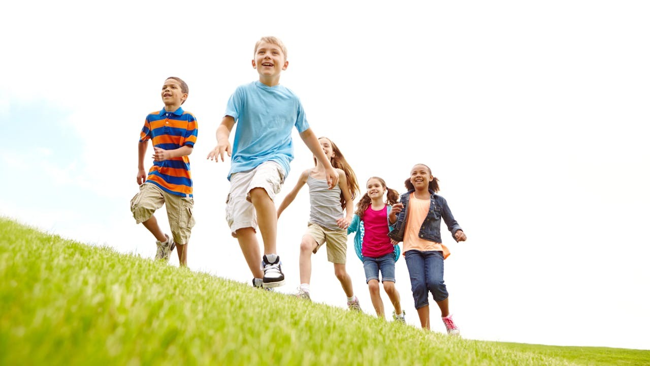 學習同感心是我們所有人一起改善家庭及人際關係，集體推動社會及世界和平的重要任務。（Shutterstock）