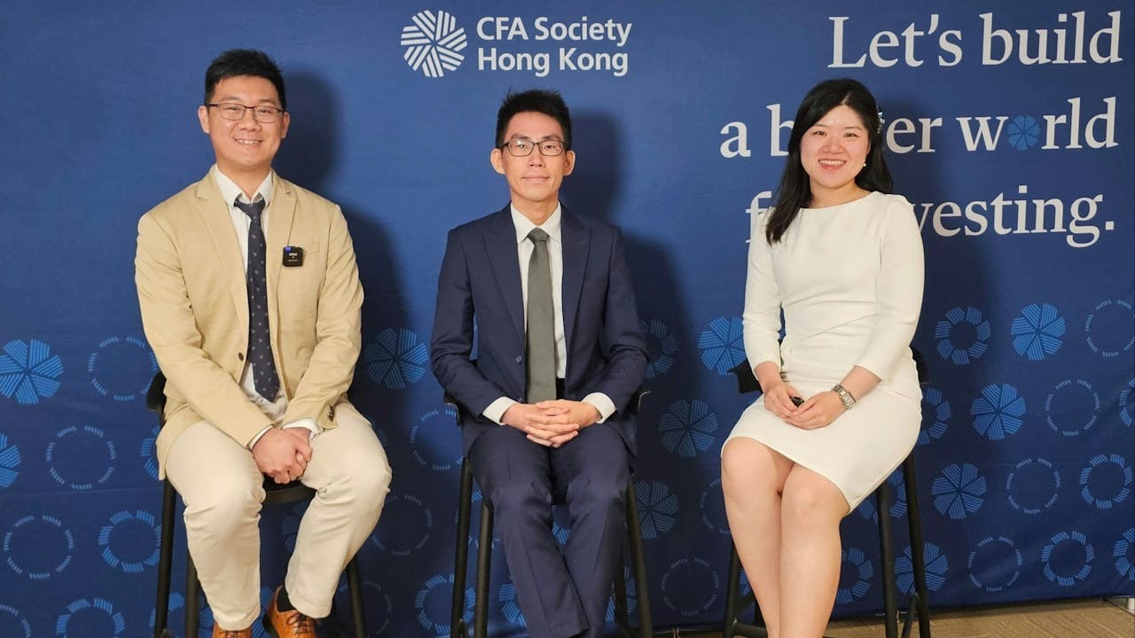 三位CFA專家剖析機器人技術發展與應用,探討AI賦能、產業驅動力、投資前景及人形機器人潛力與挑戰。(左起:徐詠康、蔡朗賢、蔡妙兒)