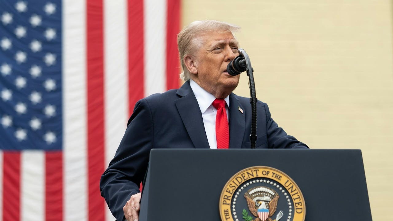 今天的美國不僅已經沒有任何能力來迫使其他國家接受其所制定的規則，更糟糕的是特朗普選擇當國際規則的破壞者，加劇國際規則解體速度。（白宮Flickr）