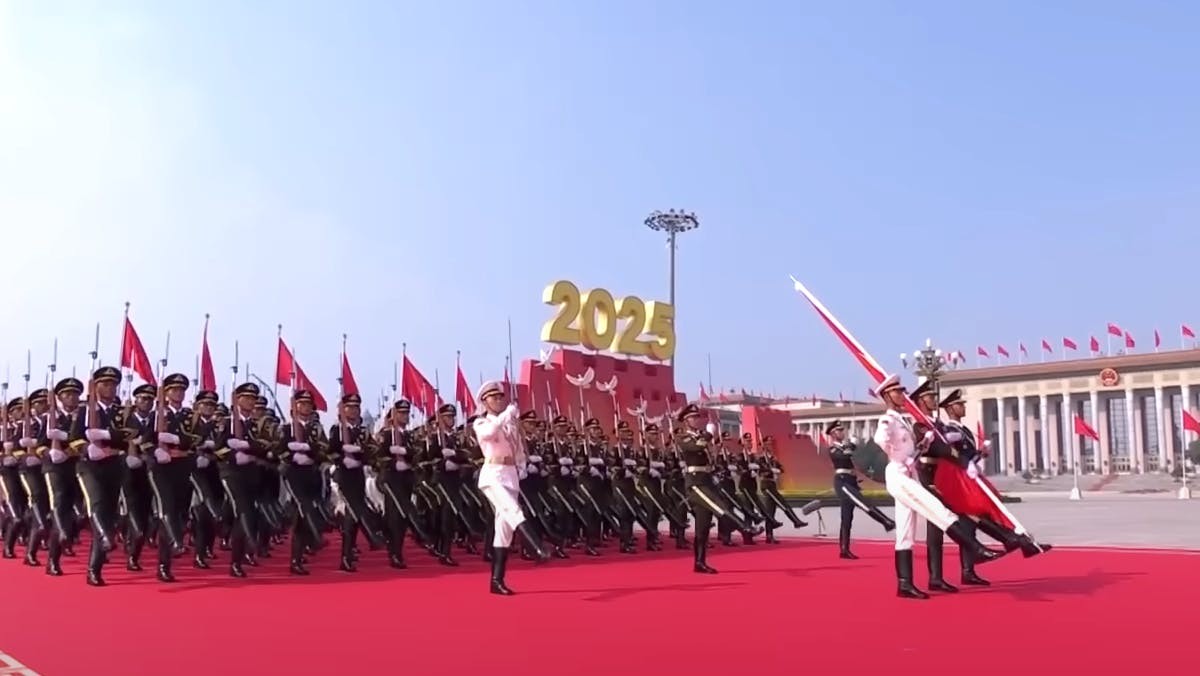 以中國目前的國力，美國和西方國家都很難再遺忘中國；她們現在的難題反而是如何應付中國！（央視重播截圖）