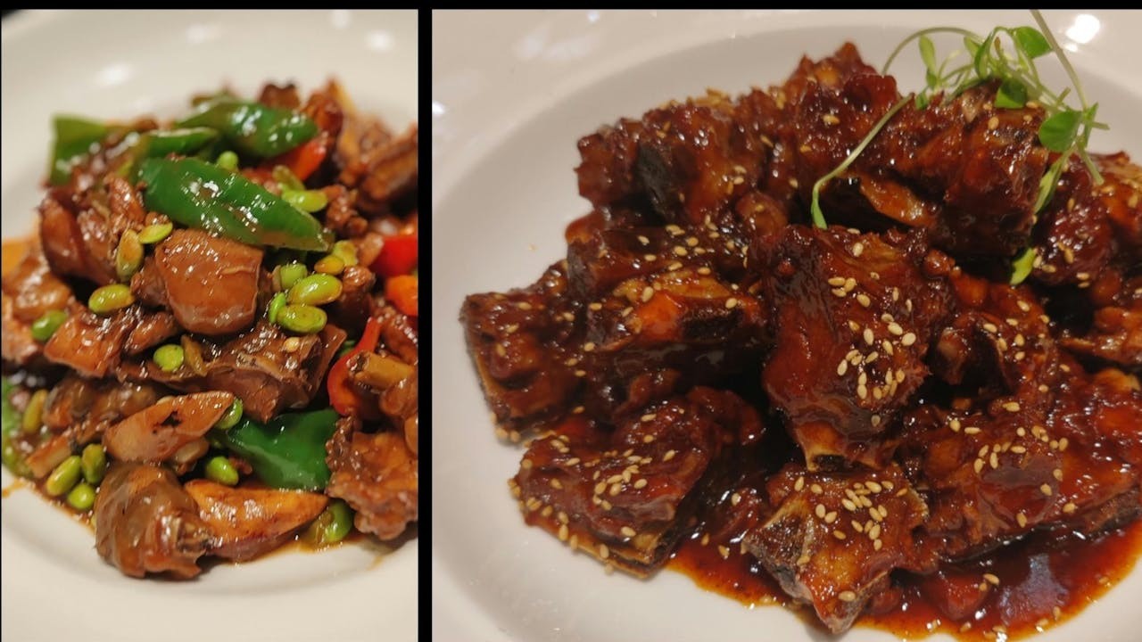 淮揚菜美名遠播，數天行程，走訪歴史文化與社會，品嚐在地菜餚。（左：毛豆米燒公鷄；右：糖醋排骨）