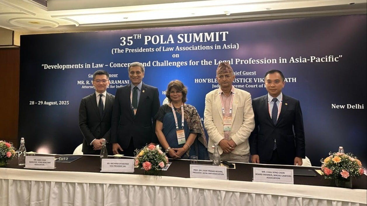 第35屆亞太區法律協會主席聯會於新德里舉行，右一為作者。（作者提供）