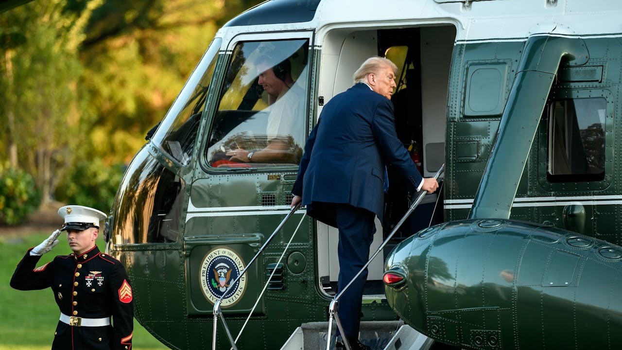 特朗普與拜登、列根都一樣，只是他多了胡亂說話的習慣。（白宮Flickr）