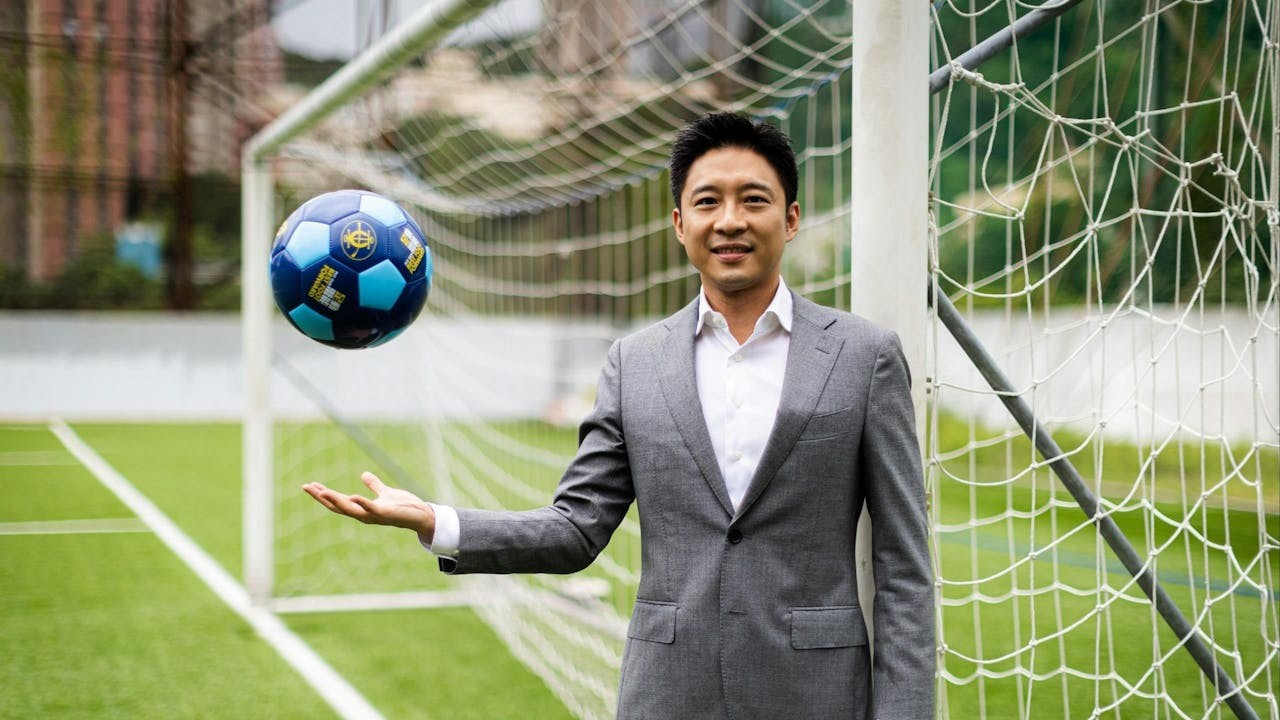 霍啟山直言，足球發展離不開資源。