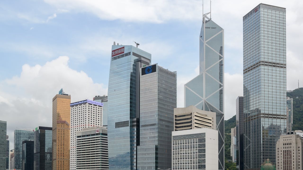 私募信貸的靈活性與深度正日益增強,足以和銀行並肩,甚至取而代之。(Shutterstock)