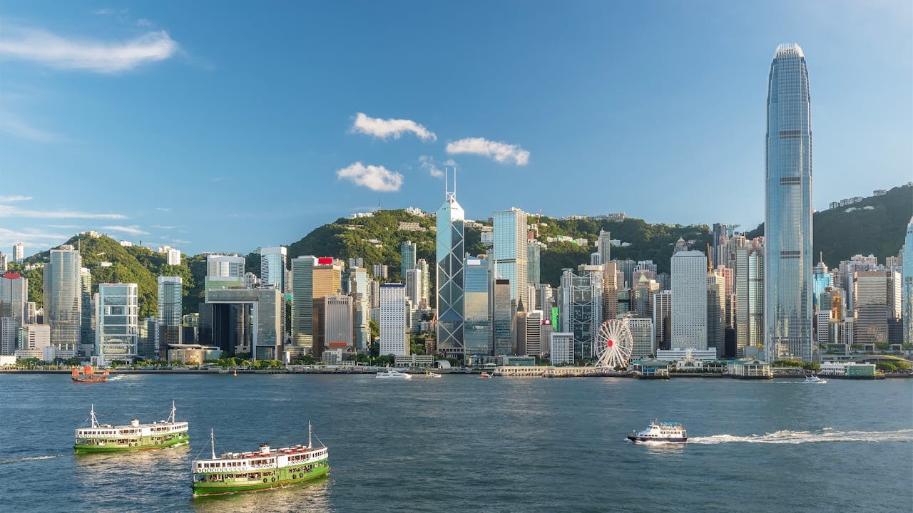 香港於1997年之後能夠繼續成為APEC成員,是一國兩制的特殊安排。