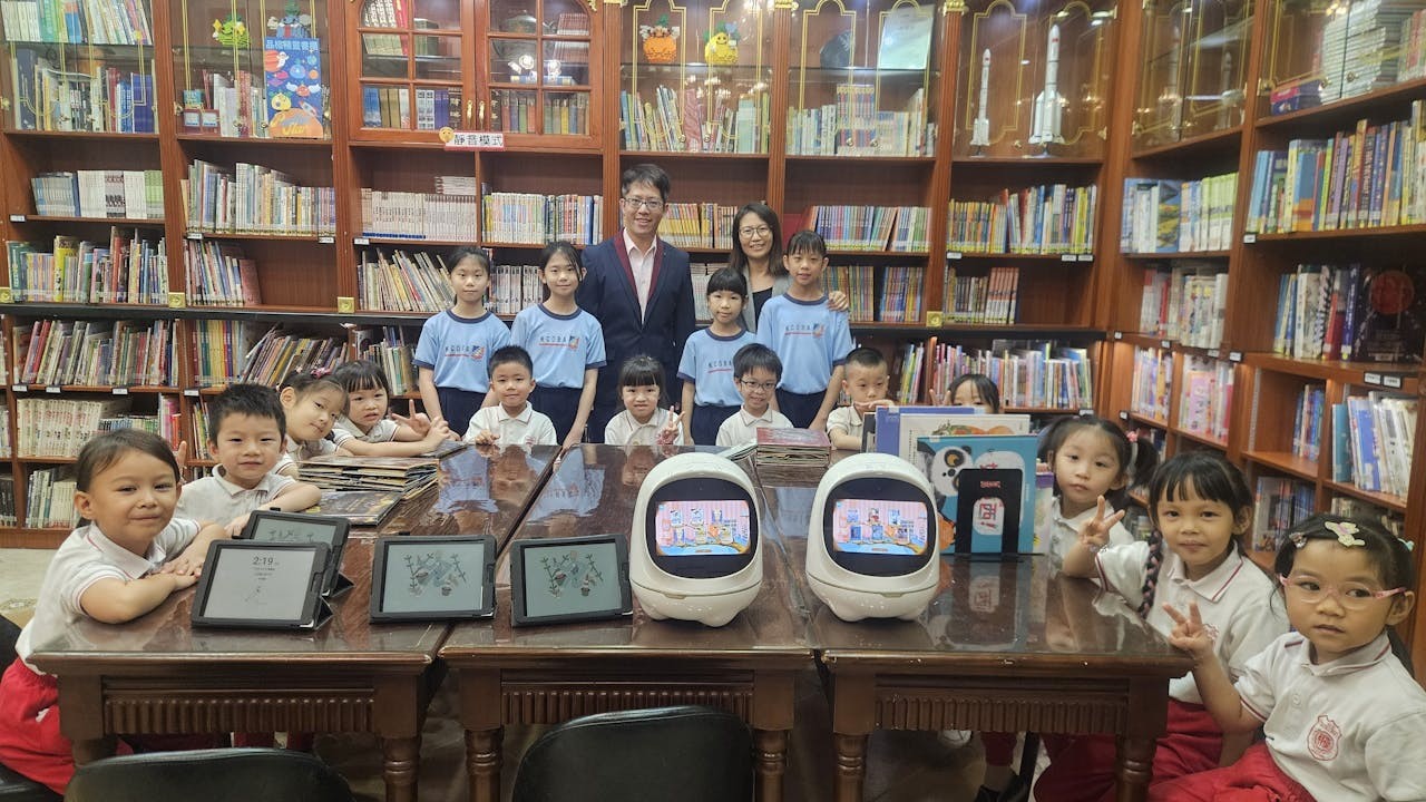 英皇書院同學會小學為旁邊的香港西區婦女福利會幼稚園學生,設計了一套創新幼小銜接活動方案。(作者提供)