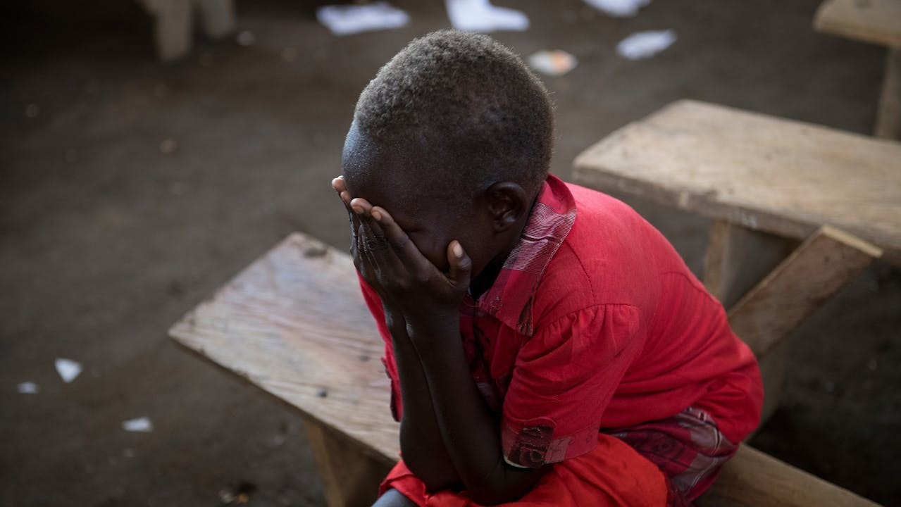 對於成千上萬食不果腹的蘇丹人和南蘇丹人來說，在衝突中被軍人打死，並不比餓死慘多少。（Shutterstock）