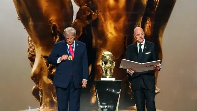 特統君臨天下即將一年,幾乎每日話題人物都係佢。(白宮圖片)