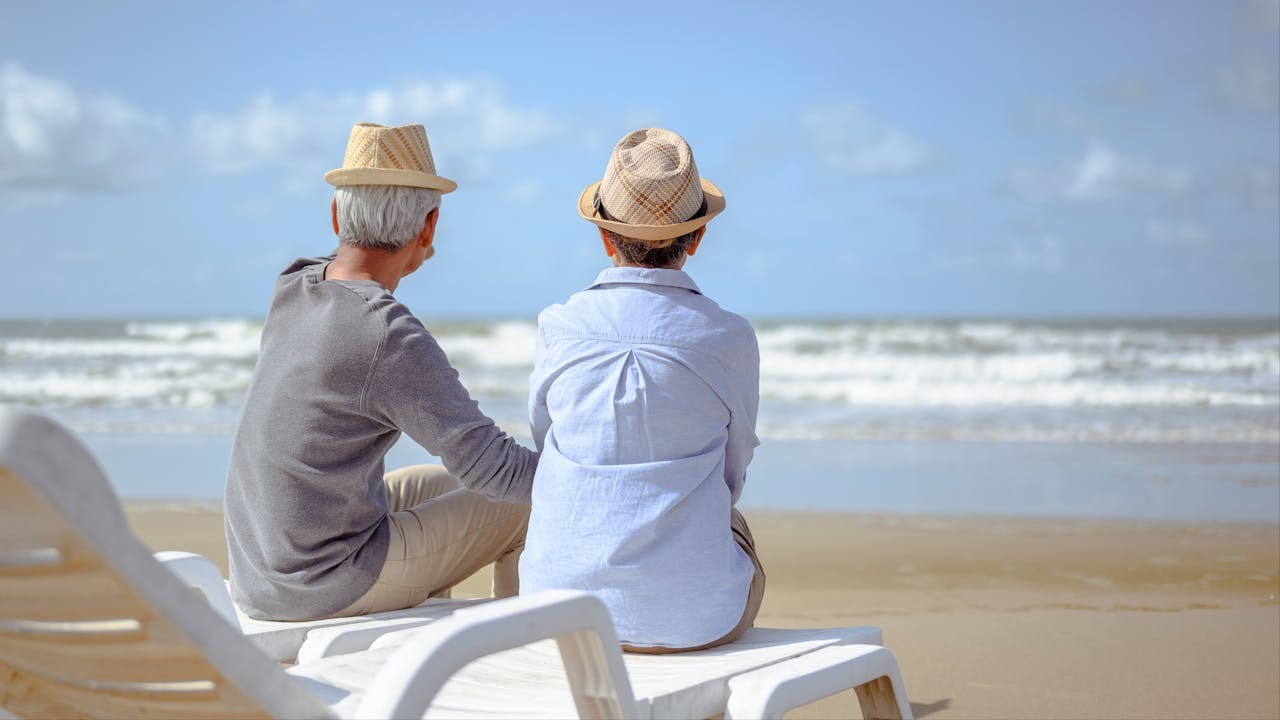 慢活最適合我的口胃，要利用餘下的時光，活出「活人感」，避免操勞，不再是一種情緒，而是一個態度。（Shutterstock）