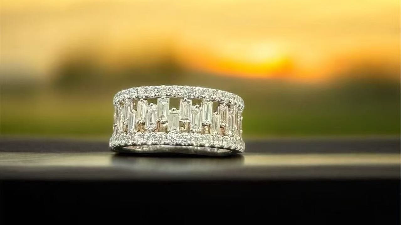 能找到那個剛剛好的比例，可以說是珠寶訂製最珍貴、量產商品無法取代的地方。（作者提供）