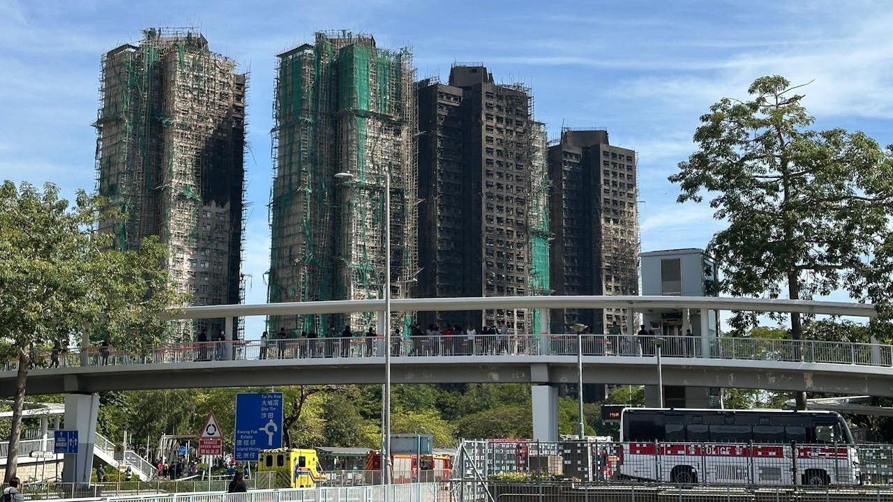 宏福苑住戶至大火前，已支付了近1.8億元的工程費。（灼見名家圖片）