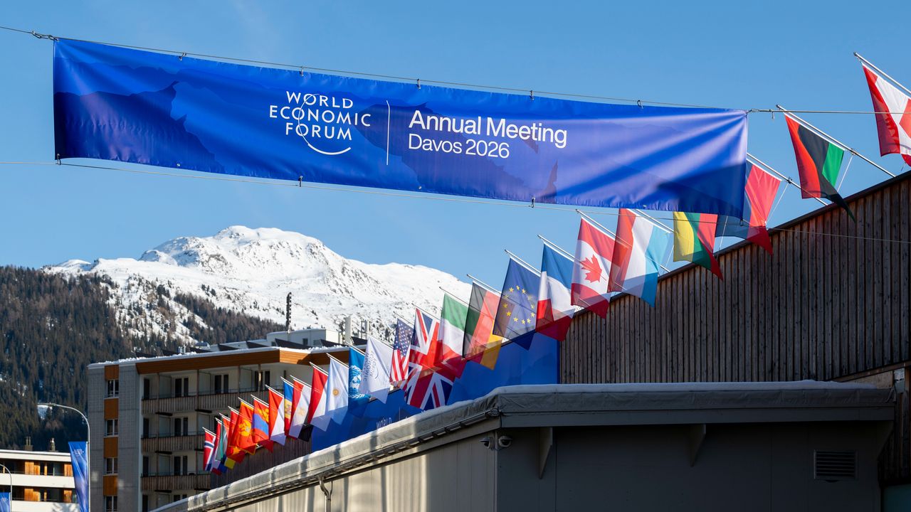 2026年世界經濟論壇年會1月22日(周四)在瑞士達沃斯舉行,特朗普是唯一一位在任美國總統,在兩任期均親身出席論壇。(世界經濟論壇)