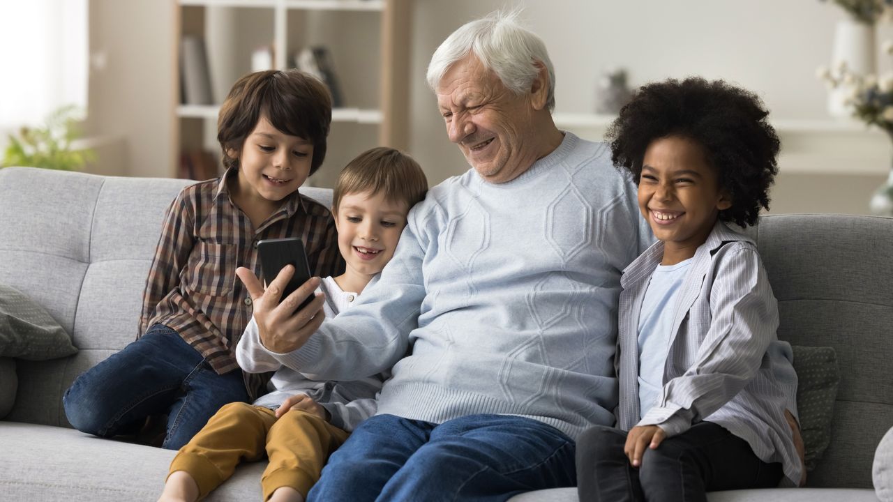 「息」平時讀「sik5」，只在義為「孫子的兒子」之時讀「sɐk5」。（Shutterstock）