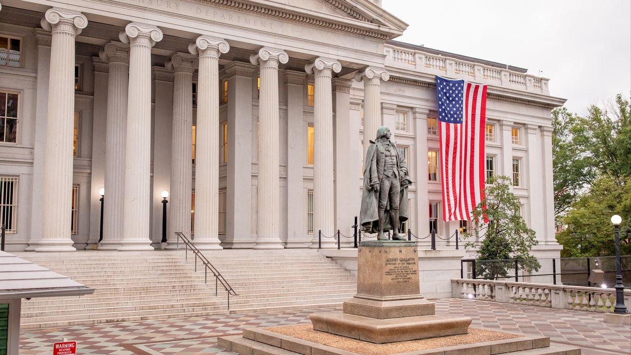 如果美國的經濟持續向好，科技上又不斷有新發展，人們對美國的還債能力就會重現信心，那美元系統就會轉向穩定，金價就會出現調整。（Shutterstock）