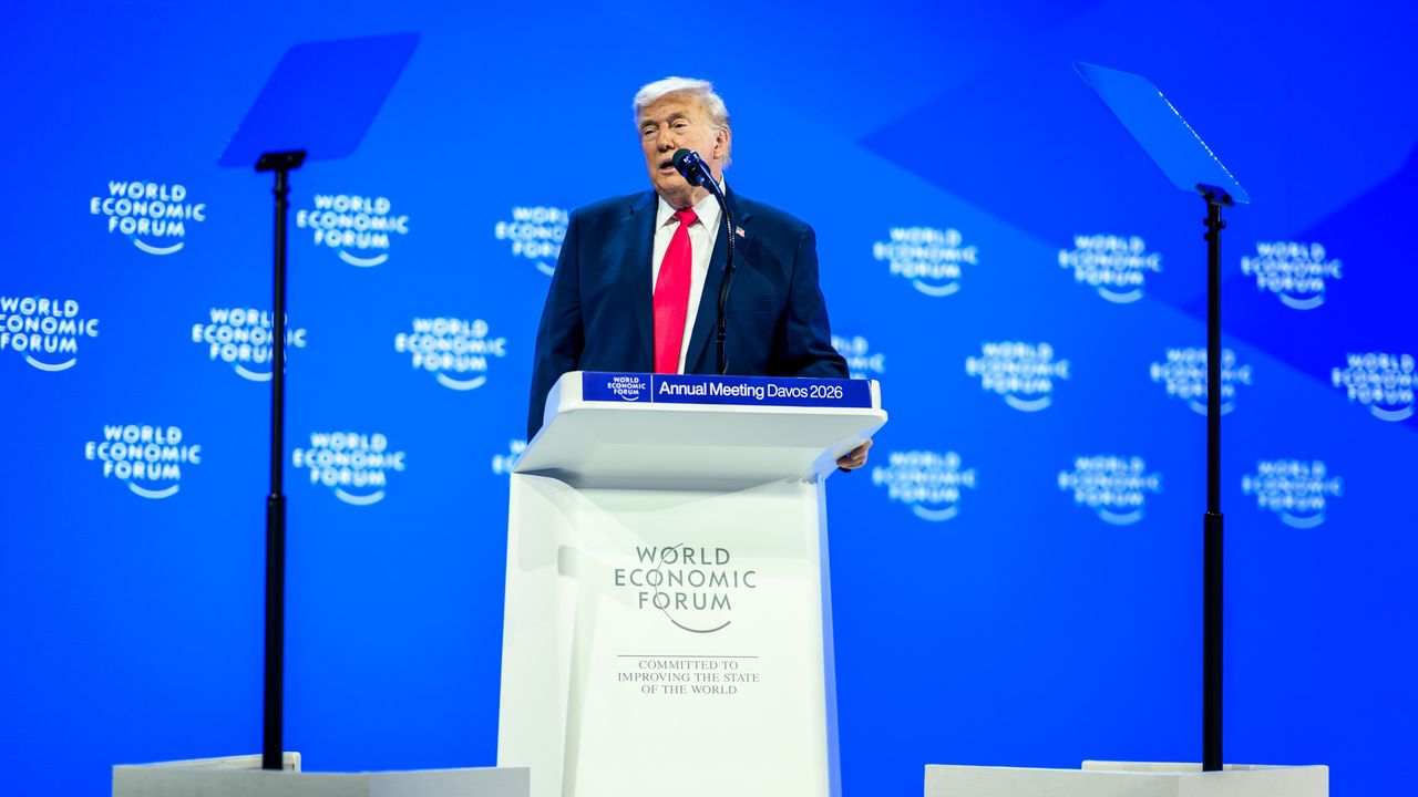 特朗普在世界經濟論壇年會強調格陵蘭是美國「核心國家安全利益」，美國不會如外界揣測以武力奪取格陵蘭，但會就收購途徑盡快與丹麥及有關的歐洲國家展開談判。（白宮Flickr）