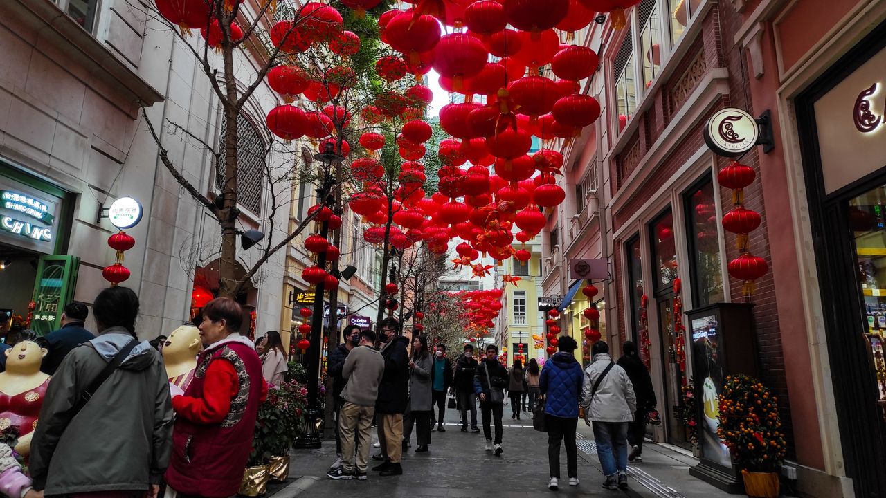 過年是中國人一年中最愜意豐盈與歡快忙碌的日子。(Shutterstock)
