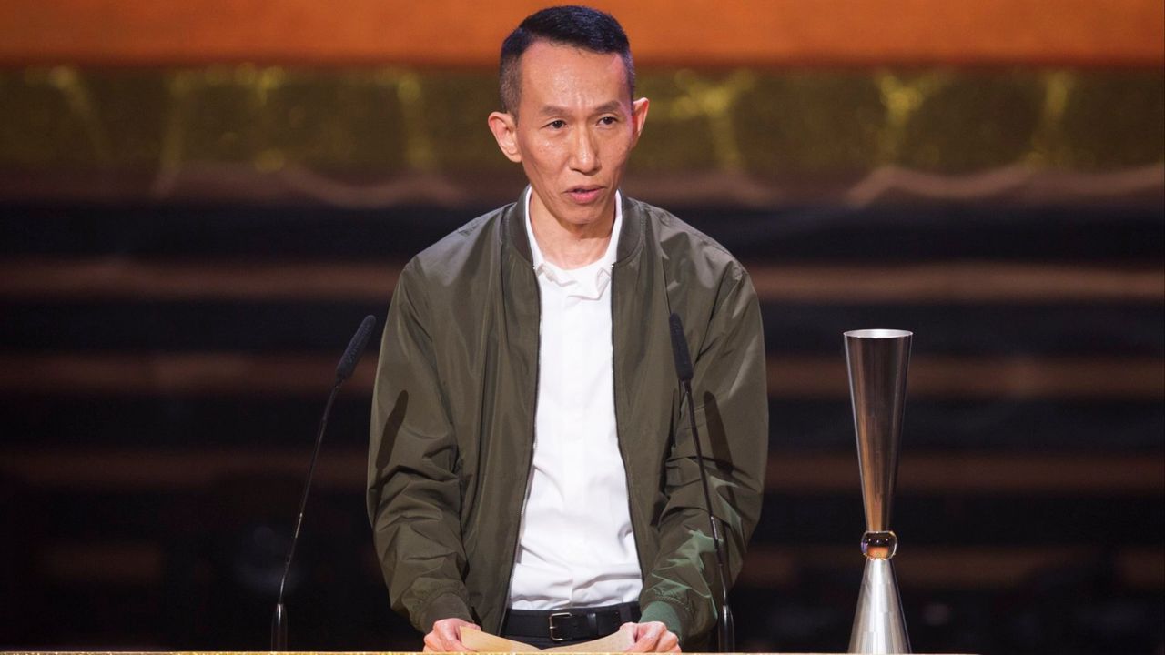 人生就是既簡單又複雜的選擇題。不知黃大徽的選擇，對你有何啟示呢？（香港藝術發展局Facebook）