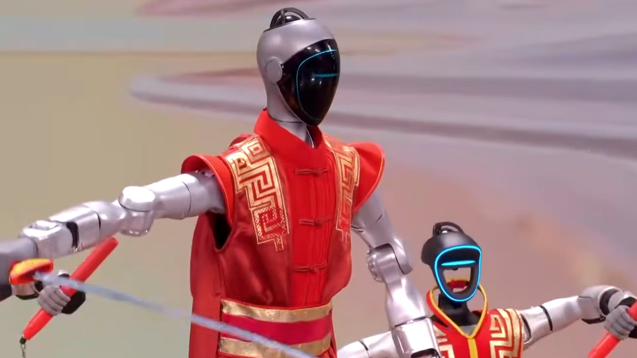 從香港特區新一代年輕人的角度看，我們不要被人形機器人打倒；大路就在前方，建議融合到大灣區，然後回過頭來助力香港繼續向上。