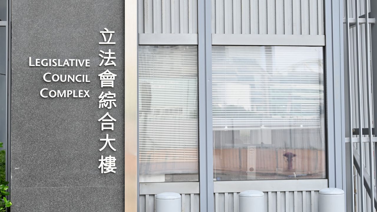 有志有心者報名角逐公職,就是要服務社會,為民喉舌,想民所想,急民所急。(灼見名家圖片)