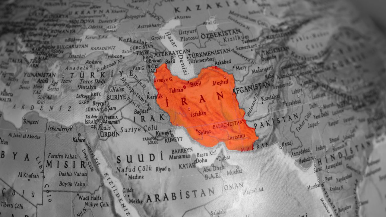 今天的伊朗，處在一個至關重要的歷史轉折點上，那個至關重要的現代化轉型問題，依然是懸而未決。（Shutterstock)