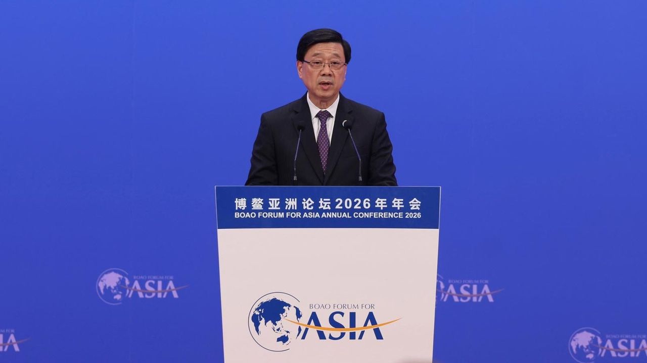 特首李家超表示，面對地緣政治與保護主義挑戰，中國堅定支持開放包容的多邊貿易體系。