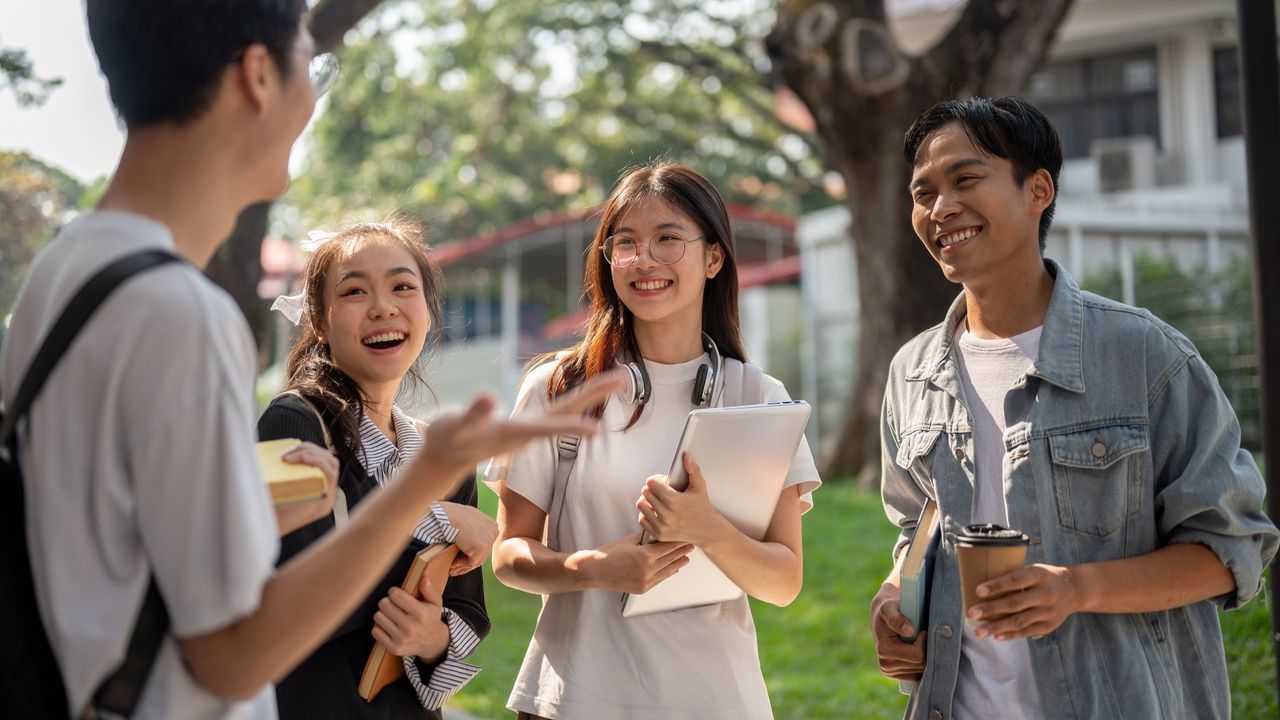 學習不再只為考試與升學，而是為了讓每個孩子在學習中成為更完整的人。（Shutterstock）