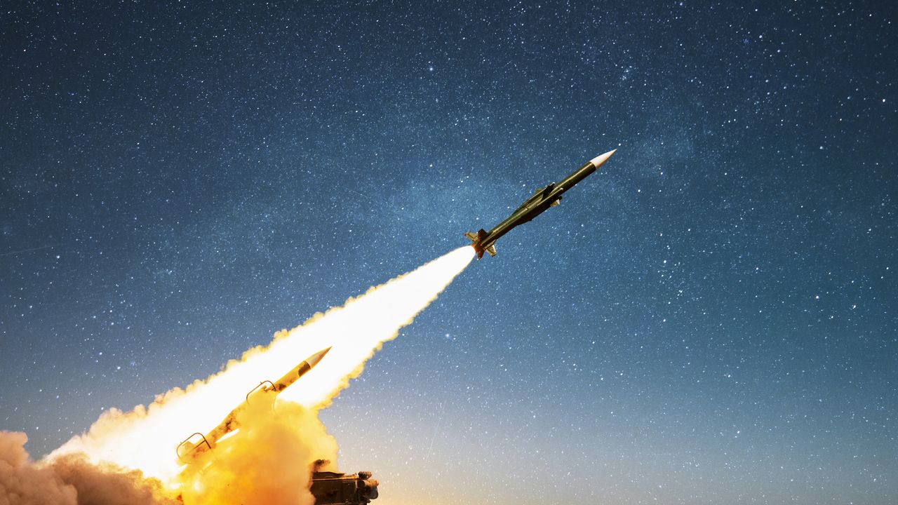 中國占星主人心變得偏激，容易觸發戰爭。（Shutterstock）