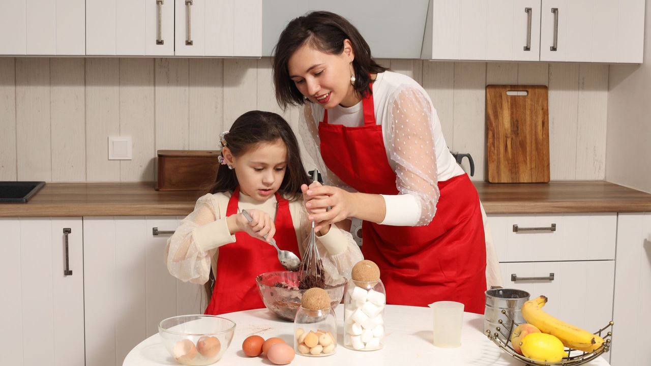 煮食可是生活情趣之一,即使家裏有外傭也愛自己煮。(Shutterstock)