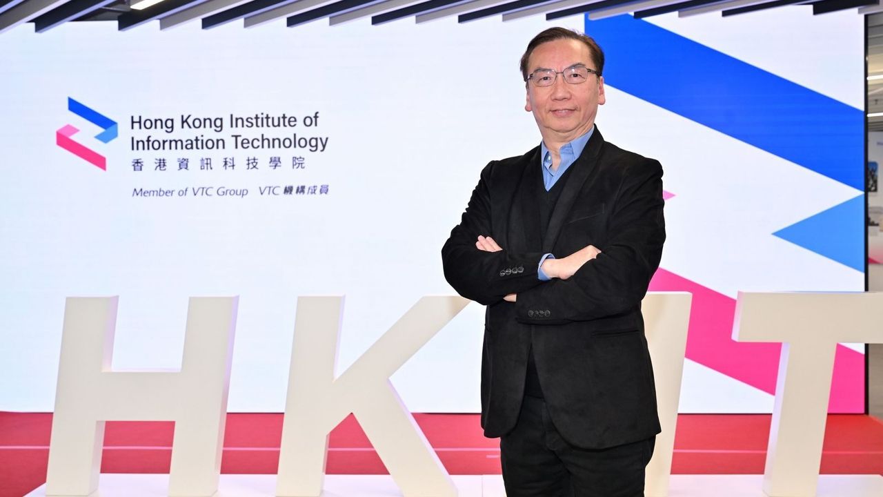 鄭小康指企業面對數碼轉型，重塑機構文化以及推動員工持續進修相當重要。