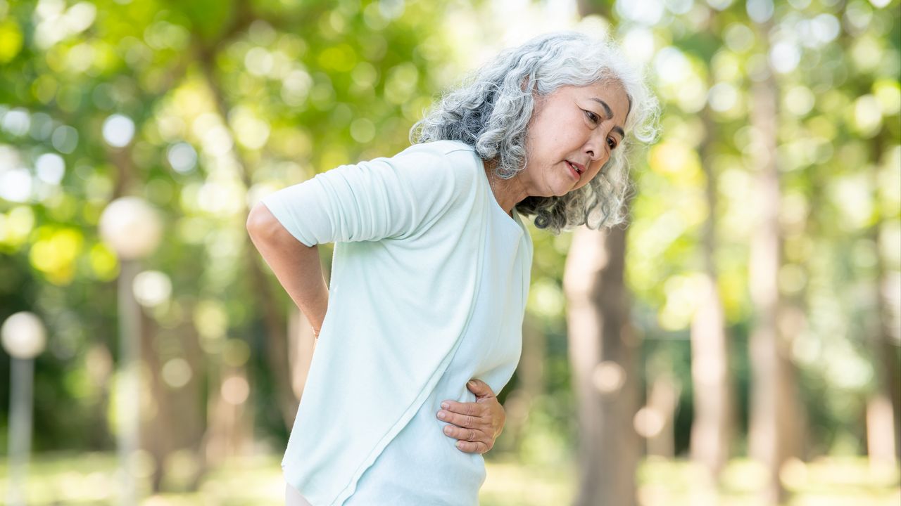 疼痛模式下的用力與平日不同。（Shutterstock）