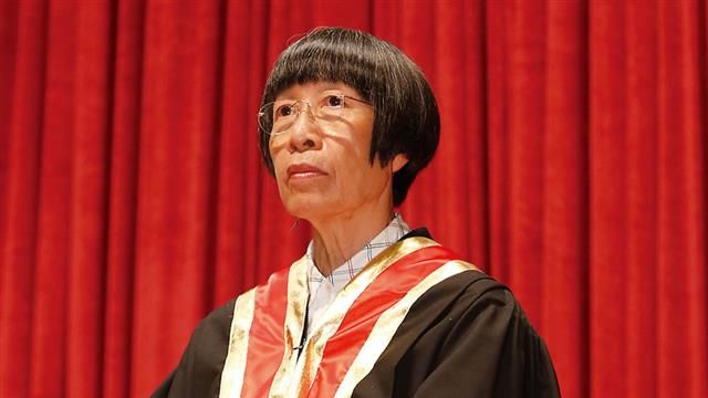 極地之行讓李樂詩博士體悟人與自然密不可分。(香港中文大學)